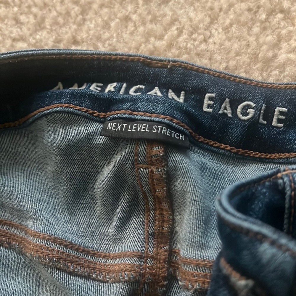 American Eagle Flare Jeans - Picture 3 of 5